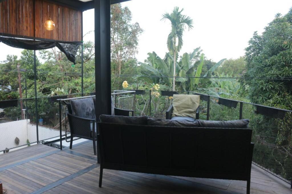 Villa Amalura I Yogyakarta Extérieur photo